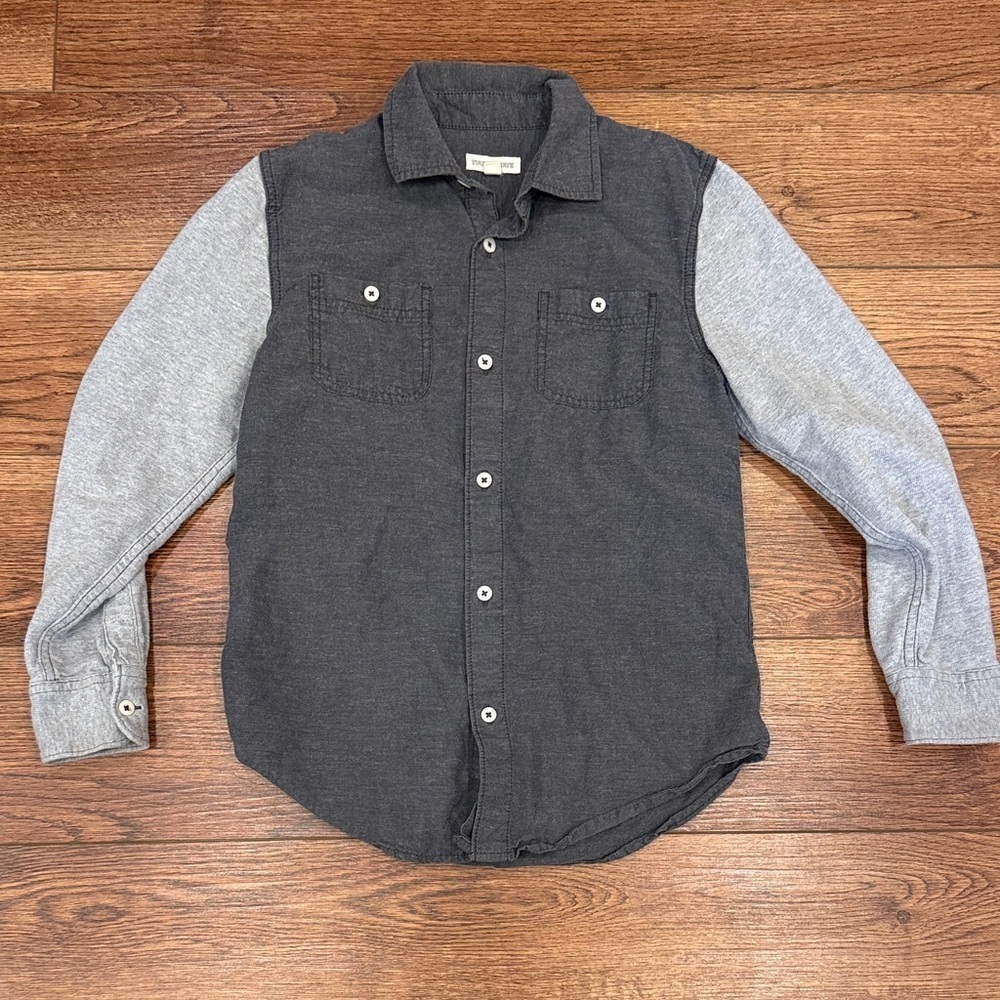 Tucker + Tate Charcoal Body with Light Gray Sleeves Button-Down Shirt